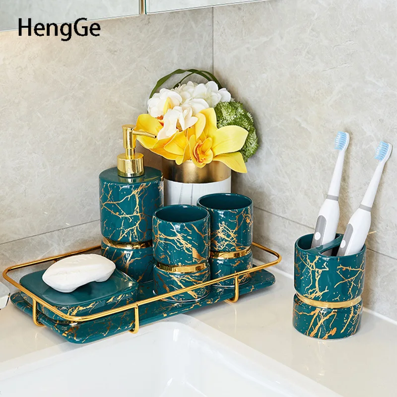 

Набор аксессуаров для ванной комнаты, зеркальная Золотая мраморная текстура, современный набор для ванной комнаты в скандинавском стиле, 6 предметов с подносками