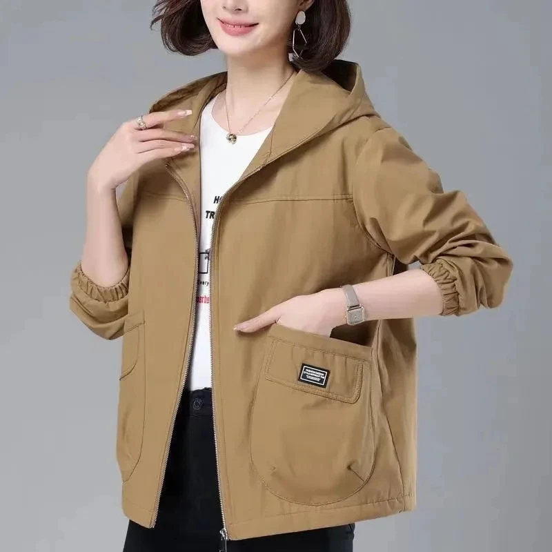 

Свободная куртка с капюшоном для женщин среднего возраста, весна-осень 2023, ветровка для мам, Корейская повседневная короткая куртка для инструментов, Женский Тренч, пальто