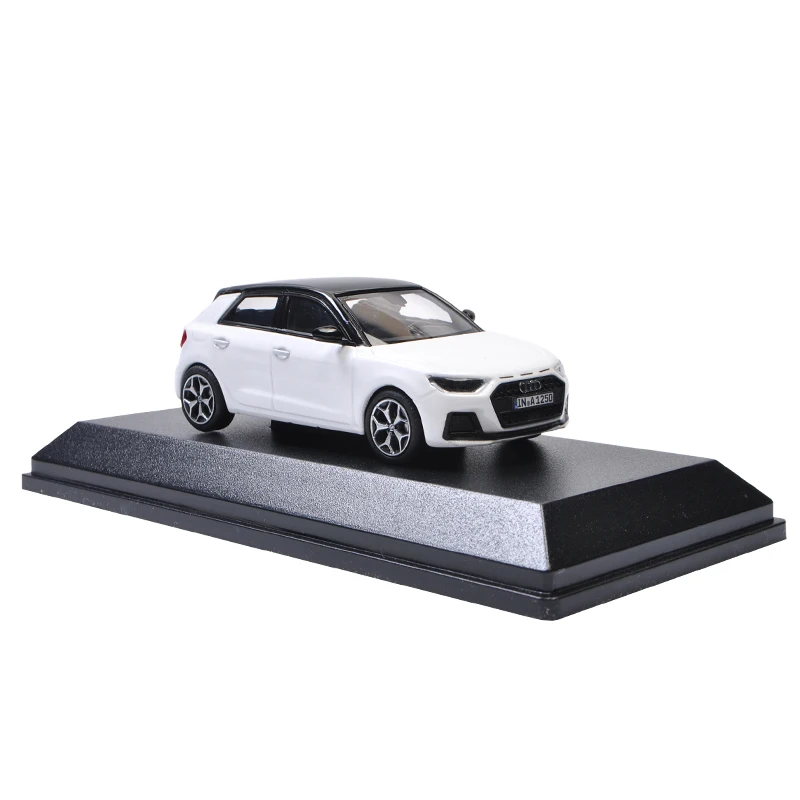 1:43 Audi A1 универсал Q5 модель автомобиля из металлического сплава игрушечный
