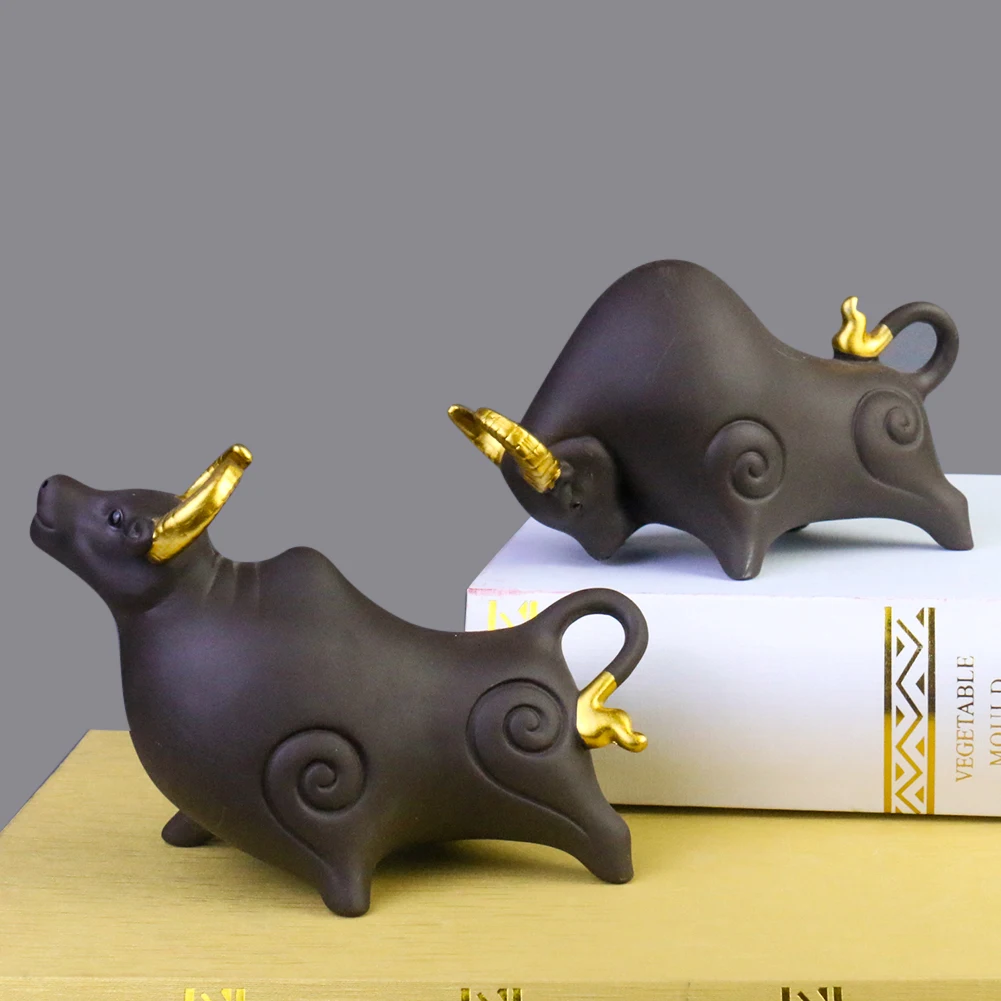 

Cute Bullfighting Cattle Bull Purple Clay Craft Ornament Chinese Zodiac Cow Kung Fu Tea Pet Lucky Fortune Mascot Feng Shui Decor