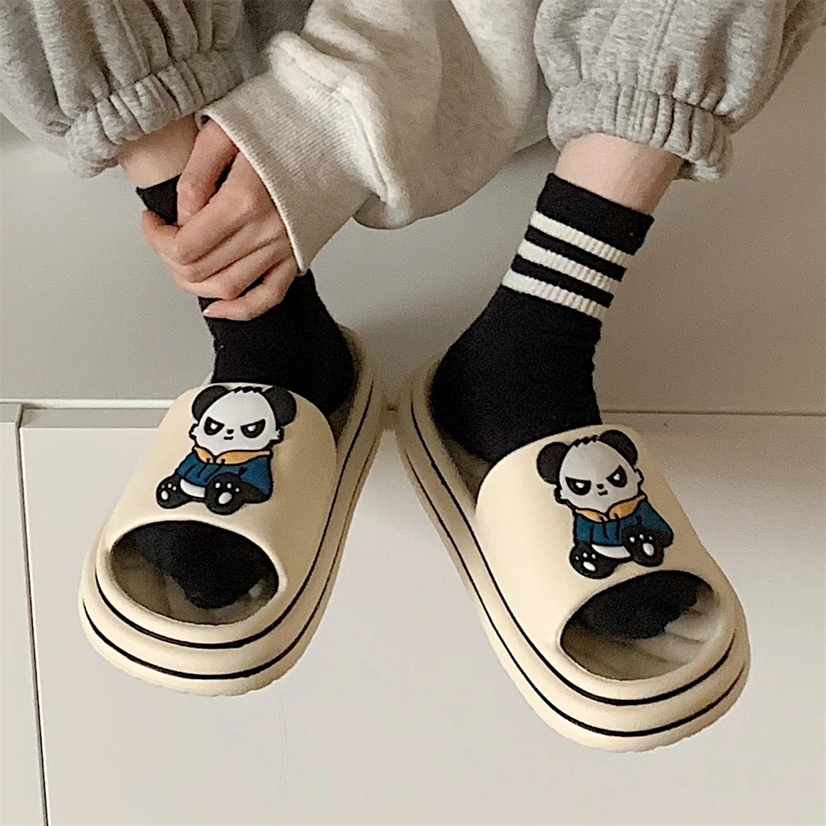 

Women sandals ripped shoes men's beach shoes household slippers outdoor summer casual shoes cute graffiti zebra print flip flops