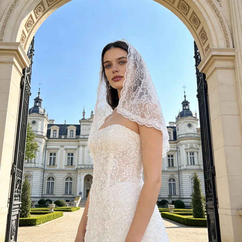 Фото Мантильская кружевная вуаль для церкви, традиционное испанское покрывало для головы для женщин, белая и черная католическая вуаль для свадебной церемонии, вуаль для невесты. №3