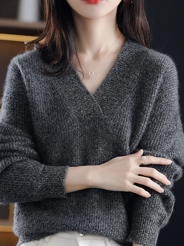 

HELIAR 2022 Winter Women Sweater V-neck Thickened CashmereJumpers Loose Polluver Knitted Elegant Sweater For Women
