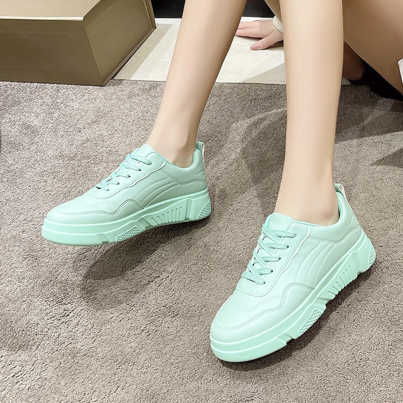 

2023 Spring and Autumn New Fashion Solid Leather Casual Large Size... Sports Shoes for Women Outwear Comfortable Women's Shoes