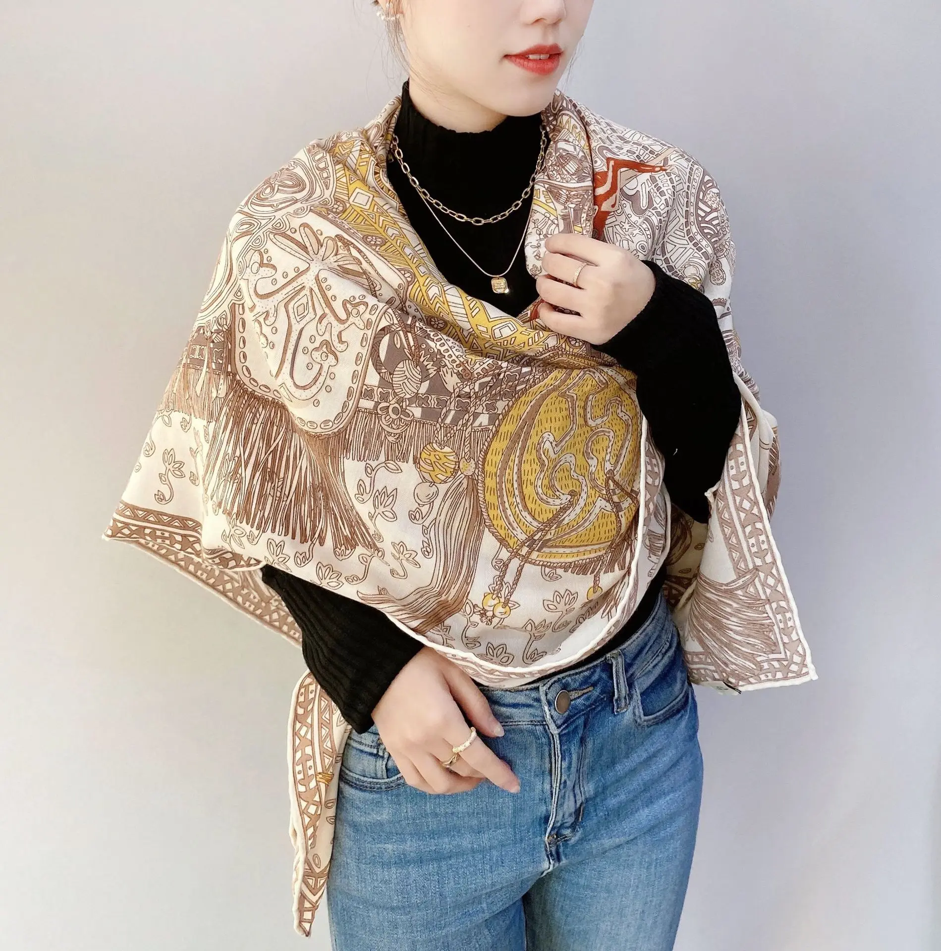 

Hems Rollerd Edge Cashmere Scarf Shawls Women Large Wool Pashmina Luxury Brand Silk Poncho Designer Handerchief Cape 130