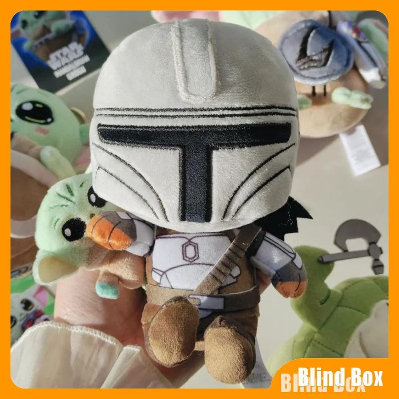 Фото В наличии: Оригинальные игрушки Hot Toys The Mandalorian & Grogu Cosbi, брелок-сюрприз, подарочные игрушки, фигурка Дина Джарина, подарки, игрушки №2