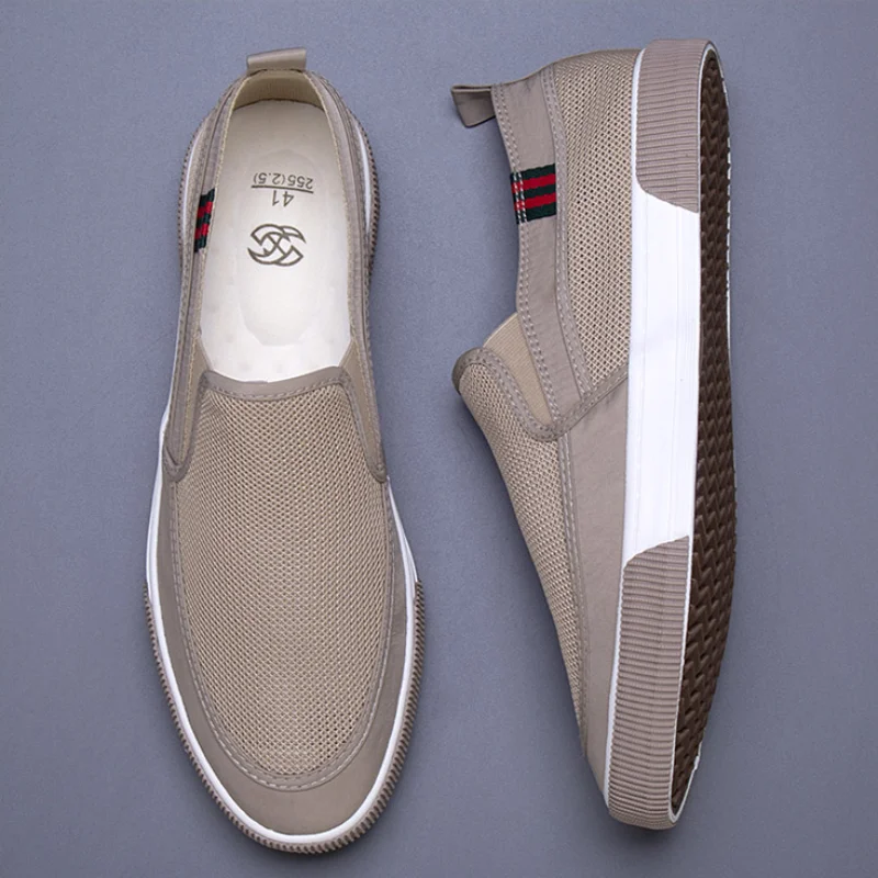 

2023 Summer Men's Vulcanize Shoes Breathable Men Designer Simple Loafers Lazy Slip-On Sewing Flats Black Khaki S23623