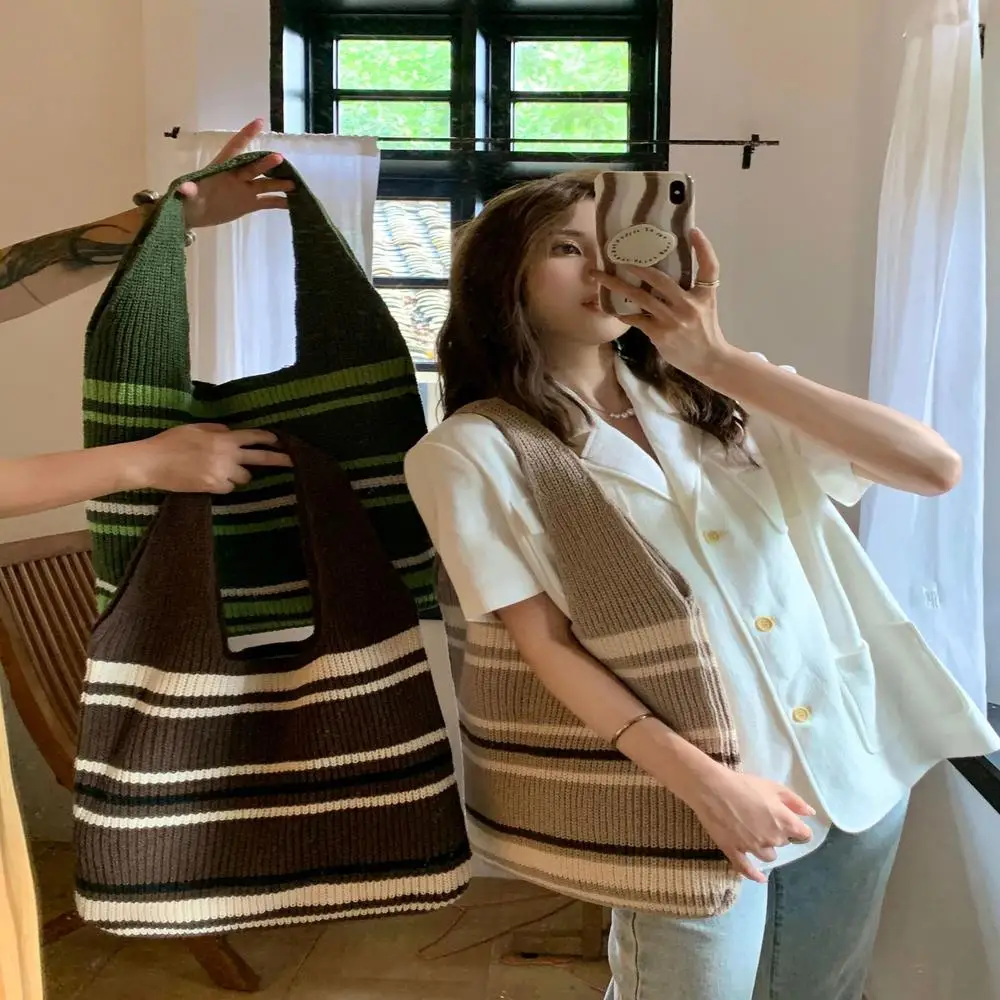 

Summer Fashion Simple Portable Large Capacity Shopping Bag Knitted Handbag Tank Top Shape Colorful Yarn Contrast Stripe Handbag