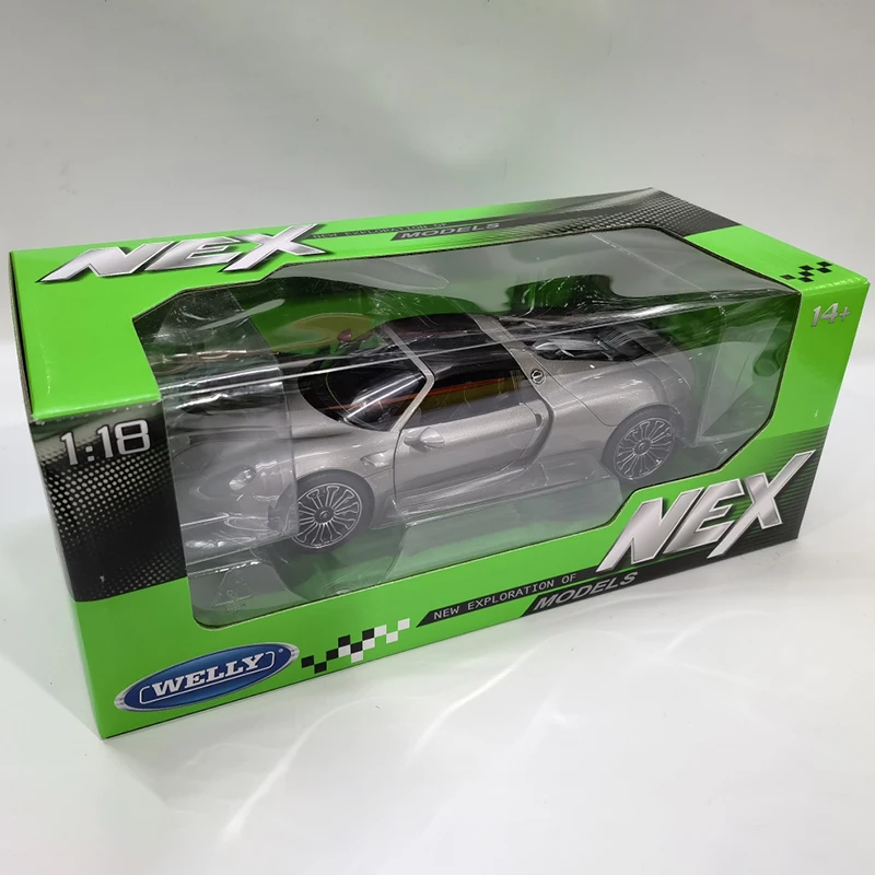 Модель литая автомобиля Welly в масштабе 1/18 модель Porsche 918 Spyder из сплава
