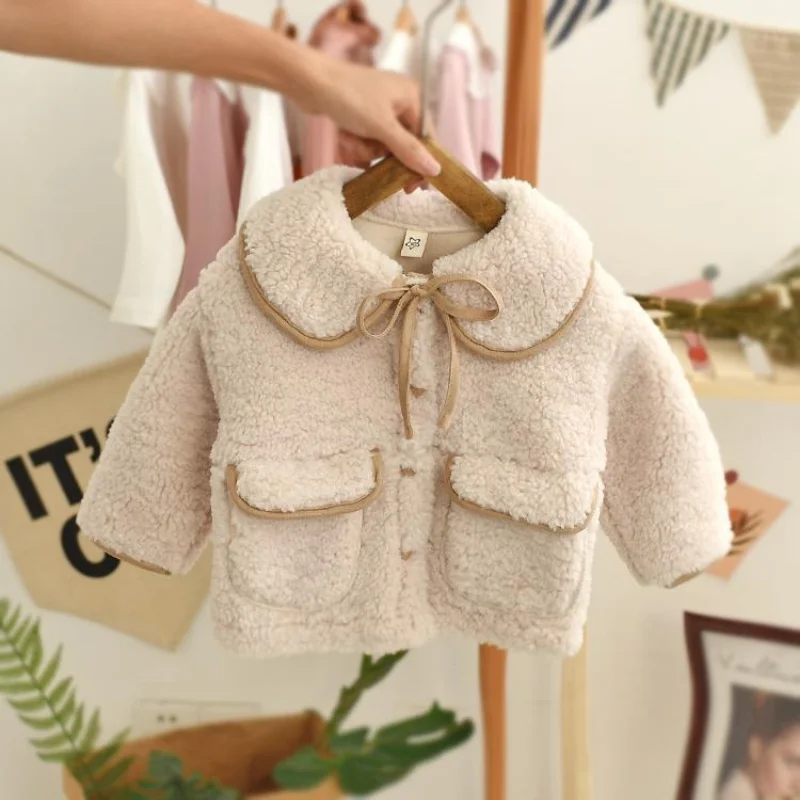 

Girls' Autumn and Winter Coat New Fashion Korean Version Thickened Mesh Red Ocean Gas Girls' Sweater Lamb Hair Children's Top