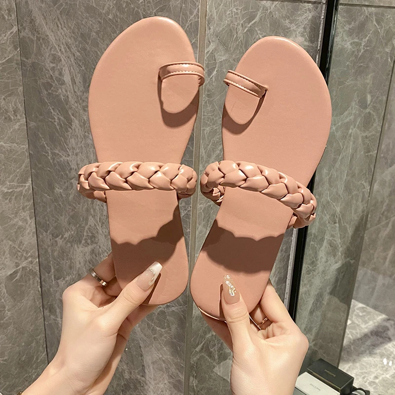 

BKQU Women Slippers Summer Ladies Slides Solid Fashion Comfort Flat Flip Flops Plus Size Casual Female Sandals Beach Footwear