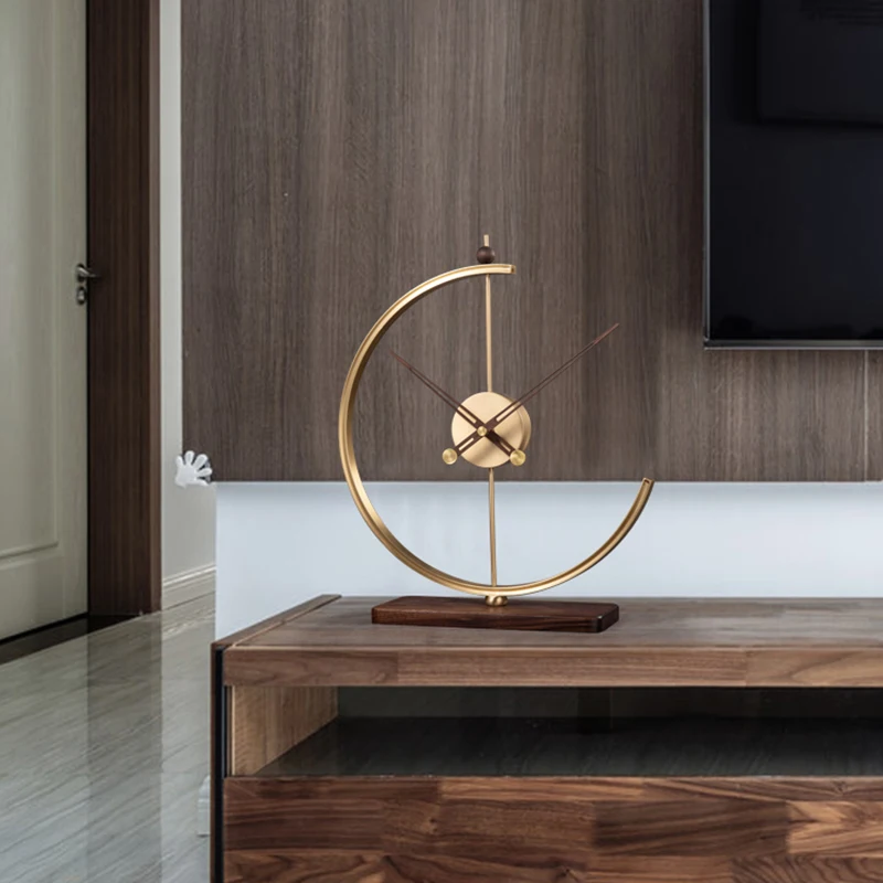 

Nordic Modern Table Clock Copper Luxury Living Room Simple Creative Office Desktop Table Clock Ornament Escrivaninha Home Decor