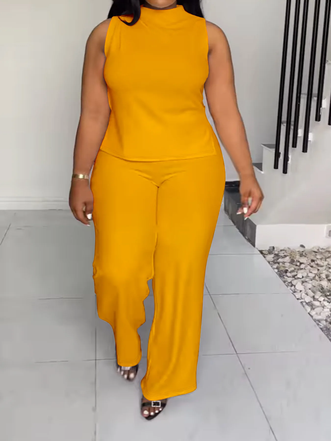 Женский брючный костюм-двойка осенняя футболка без рукавов с круглым вырезом