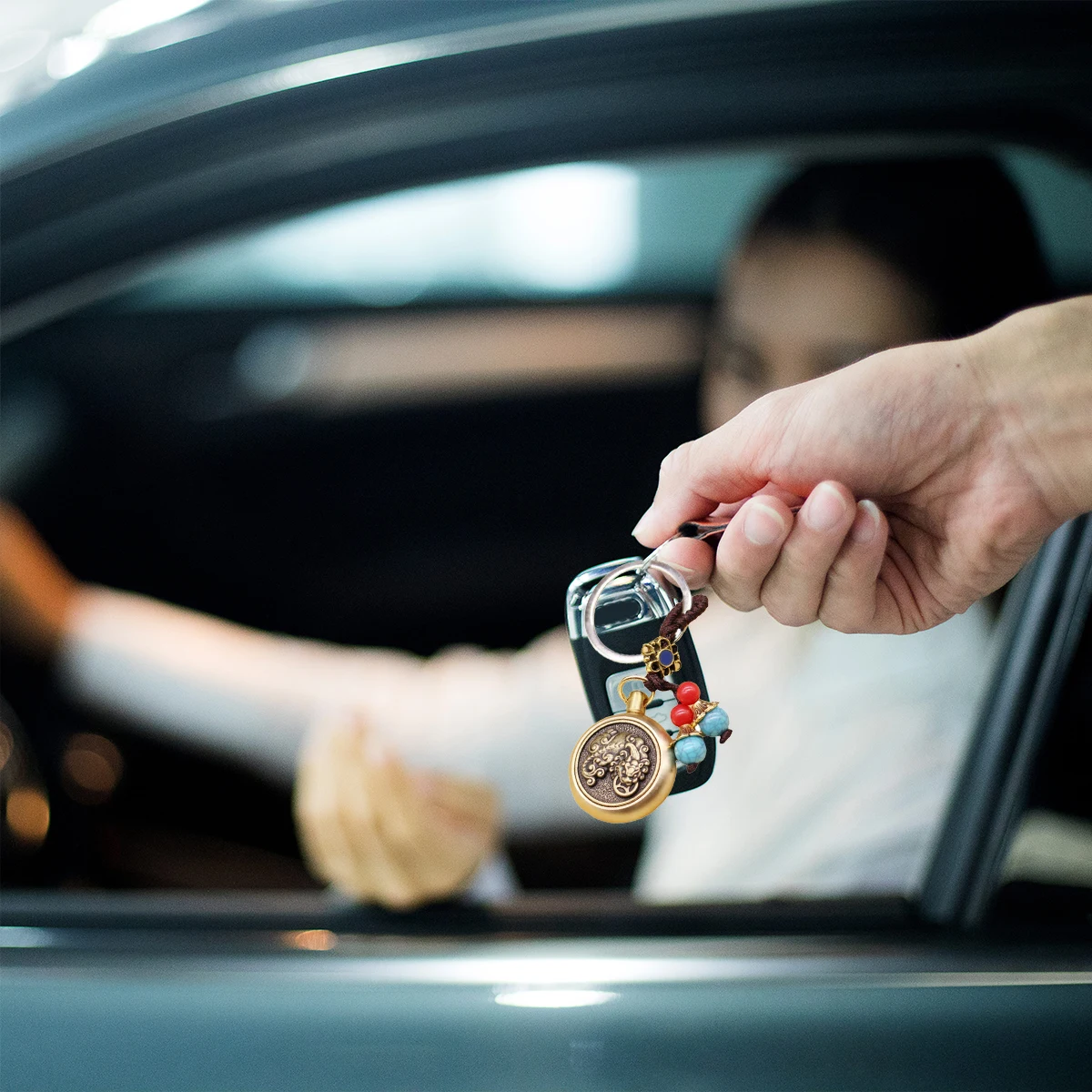 Новый металлический брелок с ветровой водой и колесом для ключей на удачу