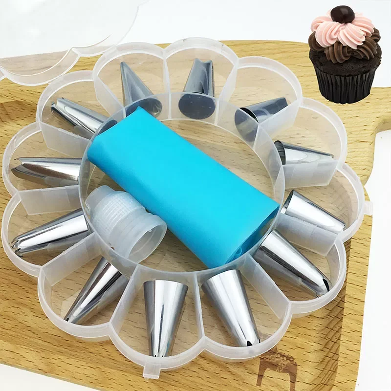 

14Pcs/set Stainless Steel Plastic Nozzle Converter Dessert Decorators Piping Icing Nozzle Cake Decorating Tools Cream Pastry Bag