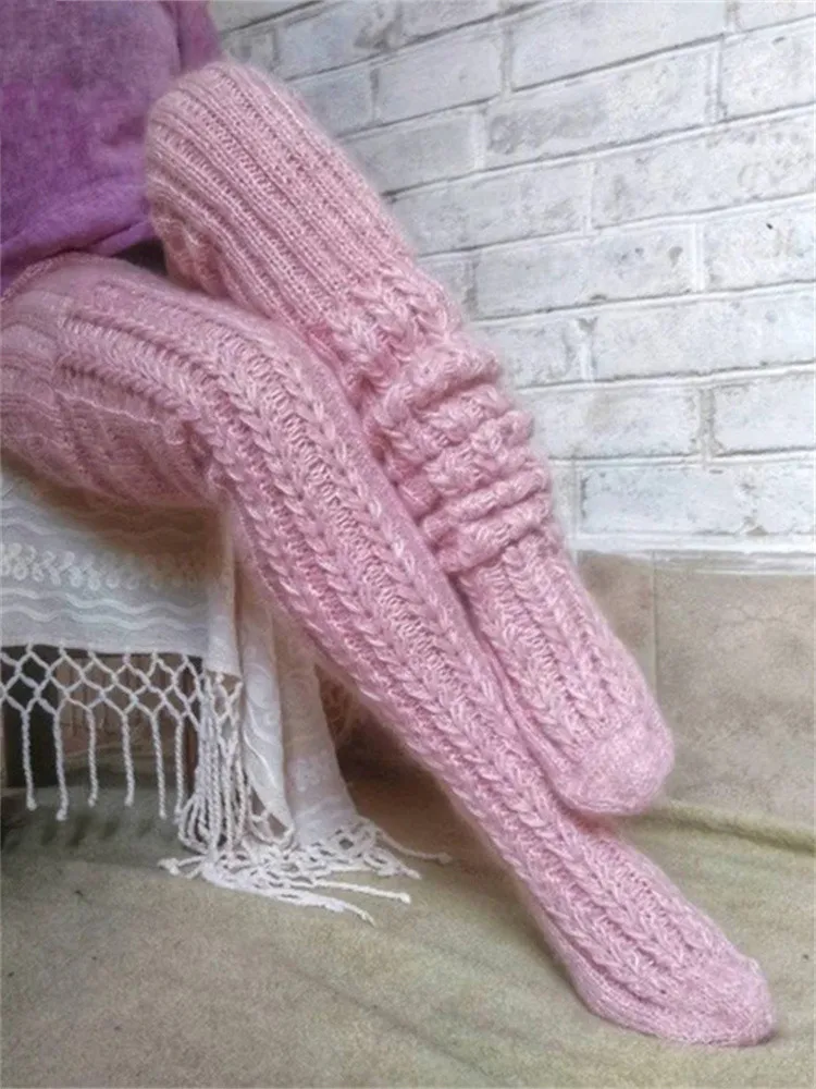 

CHRONSTYLE Autumn Winter Warm Knitted Thick Stockings for Women Solid Color Loose Causal Knee Length Stockings Wholesales 2022