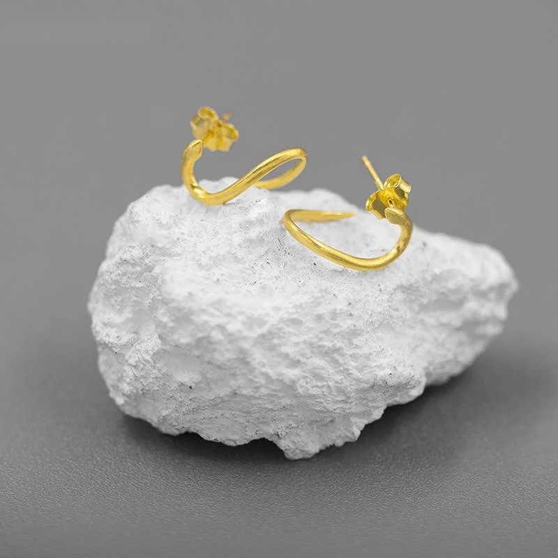 

New Minimalist 925 Sterling Silver Gold Snake Stud Earrings For Women Jewelry