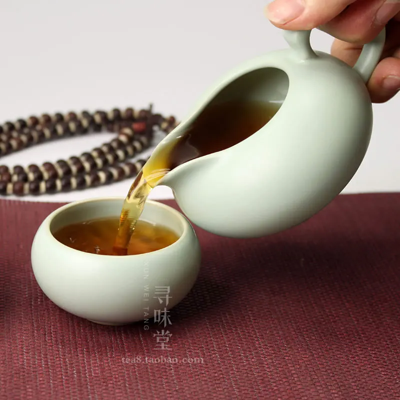 

Azure Ru Kiln Tea Pitcher Ru Ceramic Tea Pitcher Fair Cup Tea Serving Cup Fair Mug Kung Fu Tea Tea Kettle Gong Dao Bei Chahai