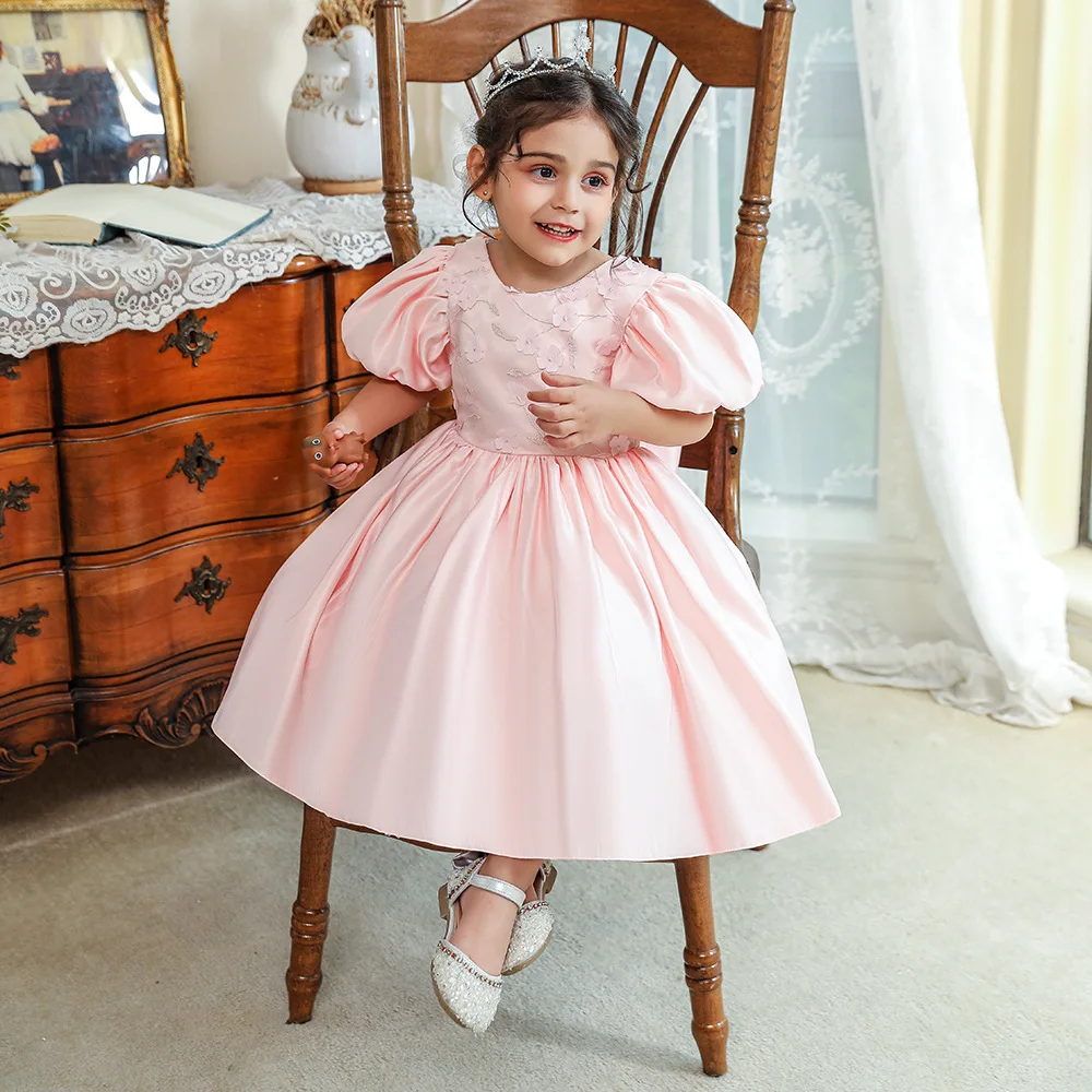 

2022 New fashion casual girls bubble sleeve satin cloth skirt big iris children's pomp skirt wedding party dress princess dress