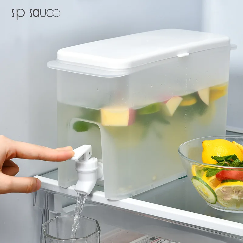 

Japan Cool Water Pitcher with Tap Summer Ice Water Infuser Kettle Water Carafe Jug Ice Tea Lemonade Juice Tea Pot Refrigerator