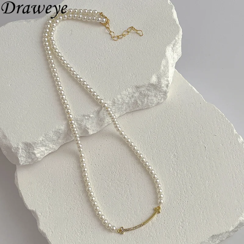 

Draweye Pearls Beads Necklaces for Women Luxury Korean Ins Fashion Jewelry Girls Gift Smile Sweater Chains Choker Vintage