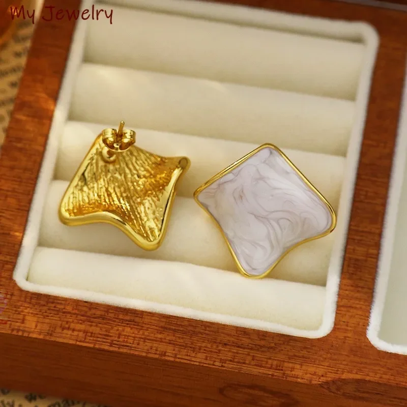 Французские винтажные персонализированные позолоченные серьги-гвоздики из