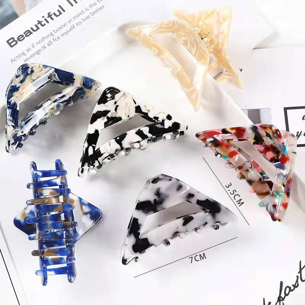 

2022 New Triangular Acetate Plate Acrylic Grab Texture Irregular Pattern Ladies Temperament Claw Clip Hair Accessories