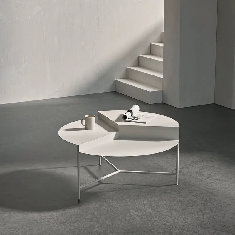 Железный круглый чайный столик современный простой для маленькой квартиры дома