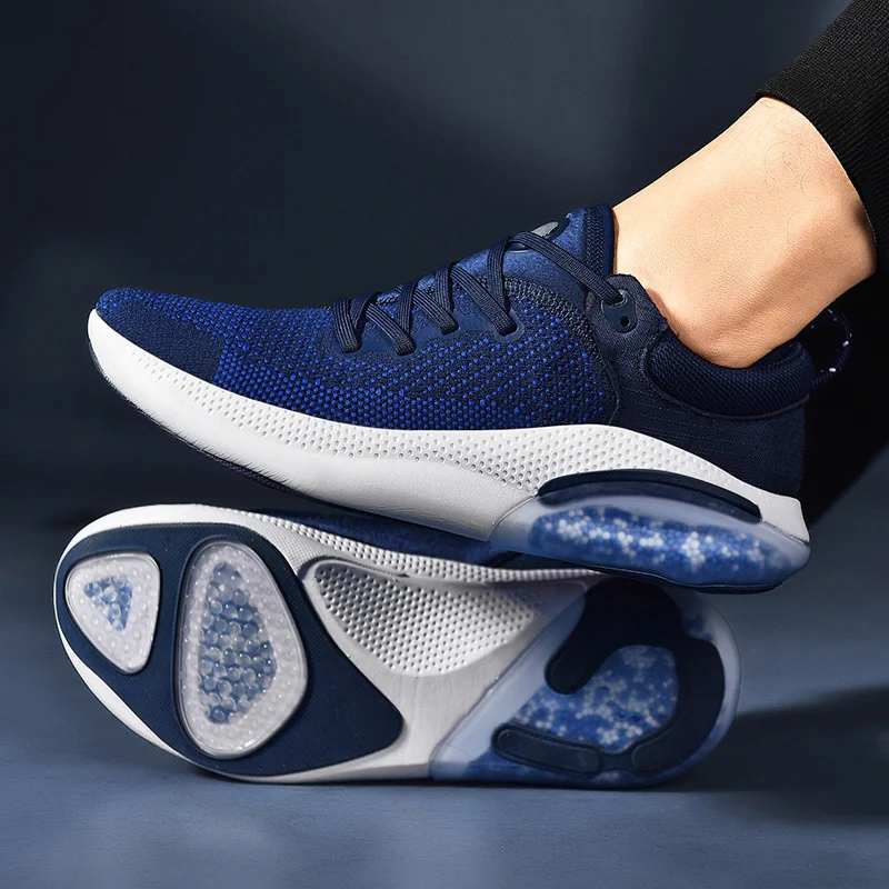 SALUDAS Men Running Shoes Breathable Mesh Sports Shoes Tennis Sports Shoes ​Soft Bottom Fashion Casual Shoes Sneakers