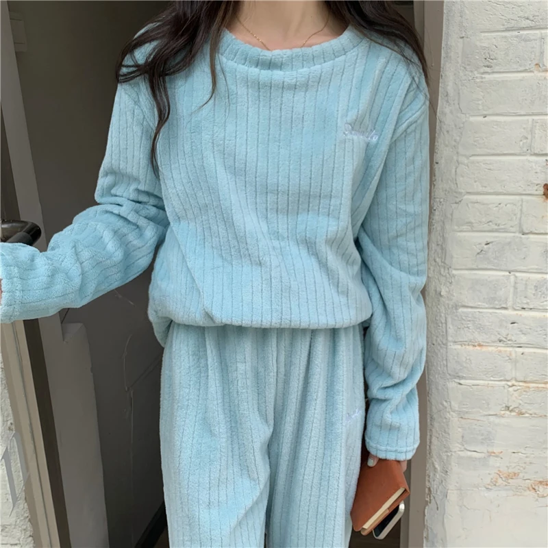 Autumn Winter Women Pajamas Coral Fleece Warm Sleepwear Solid Color Home Clothes Sets