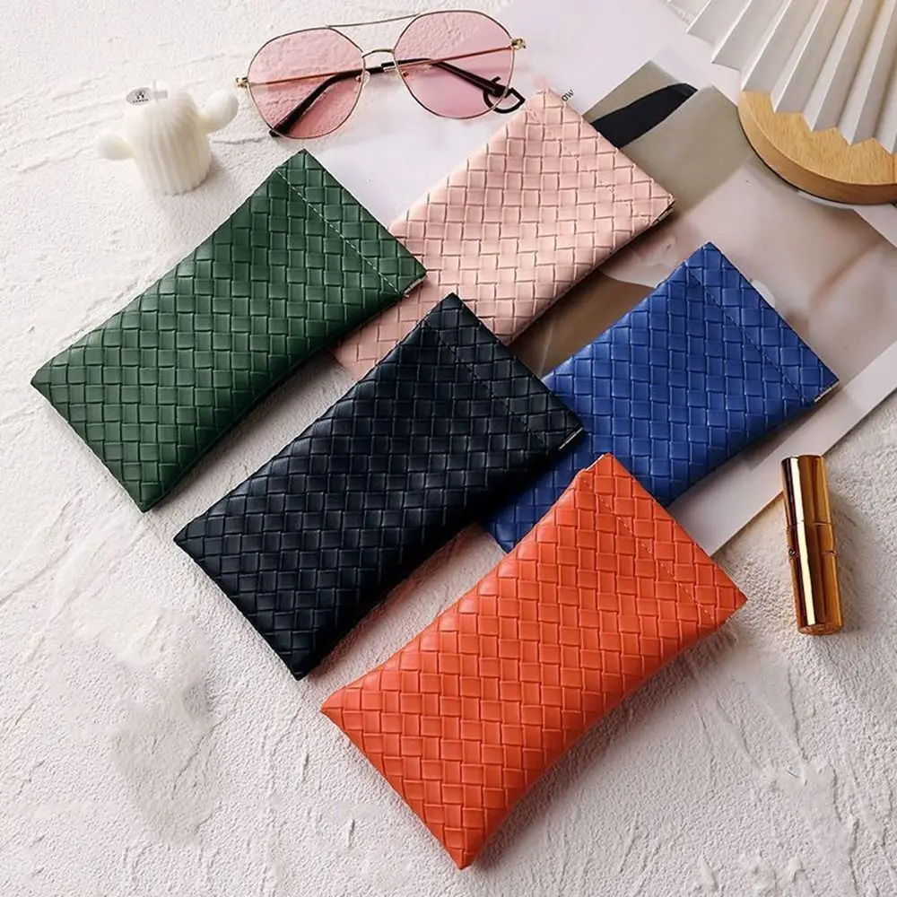 

Сумка для очков женская, Портативная сумка для хранения с защитой от давления, с простой сумкой для переноски солнцезащитных очков для близ...