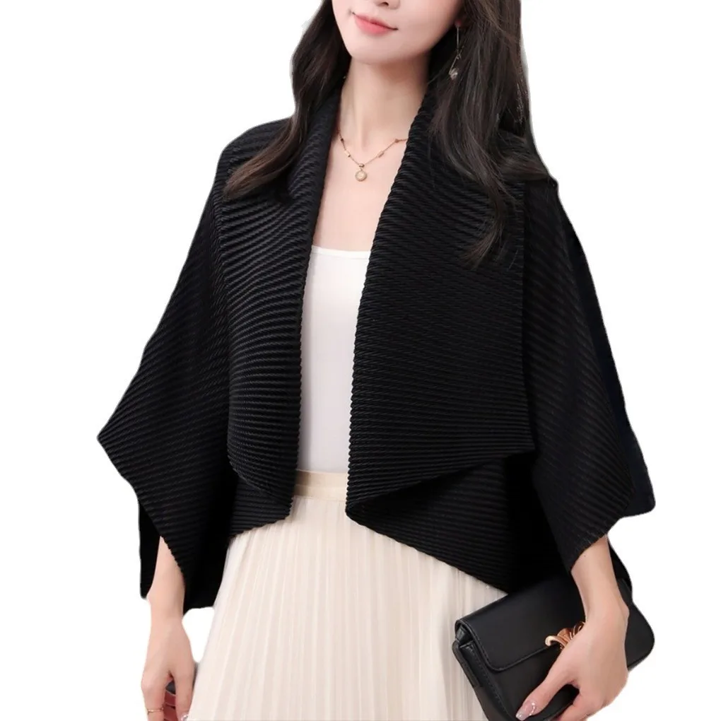 Sanzhai Dragon Scale Pleat Short coat Women Design Sense 2024 Spring New Loose All-Matching Cardigan Bolero