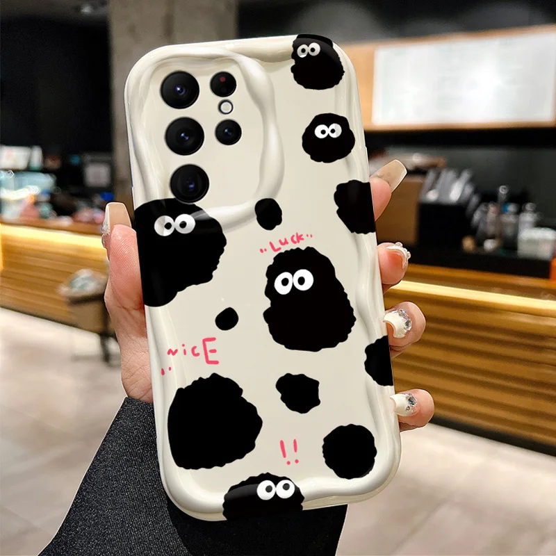 Кофейный черный волнистый чехол с изображением монстра для телефона Samsung Galaxy S24