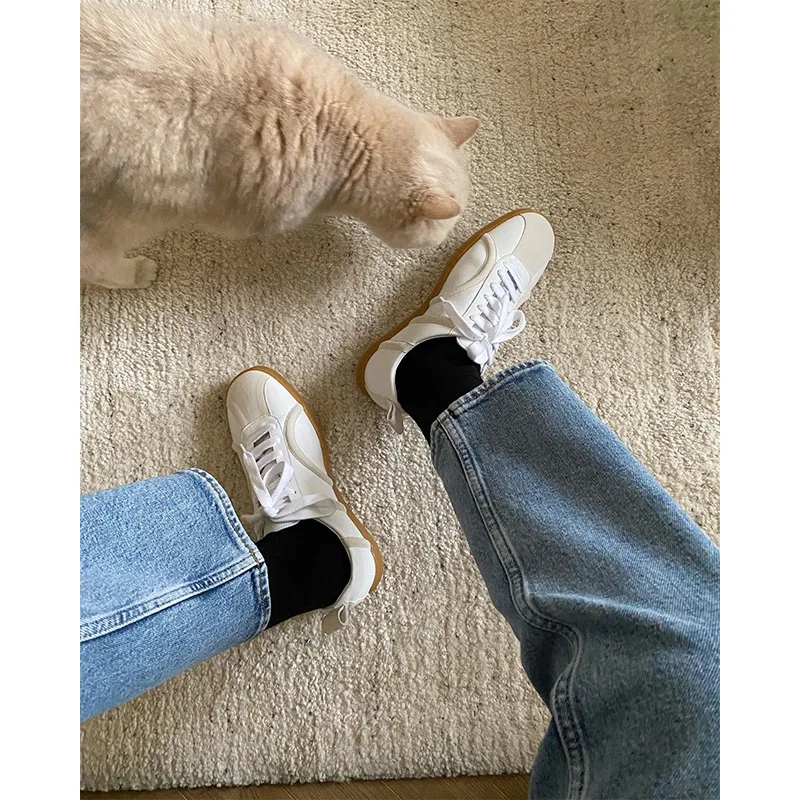 2023 New Style of The Same Vintage German Training Shoes Women's Leather Flat Lace-up Sneakers Casual Versatile Little White