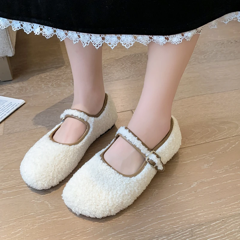 

2023 Flat Bottom Plush Warm Woolen Cotton Shoes for Women To Wear Outside, Autumn and Winter Belt Buckle Women's Shoes