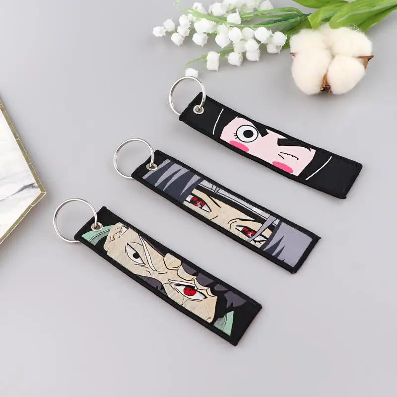 Брелок Наруто Акацуки Bandai красный