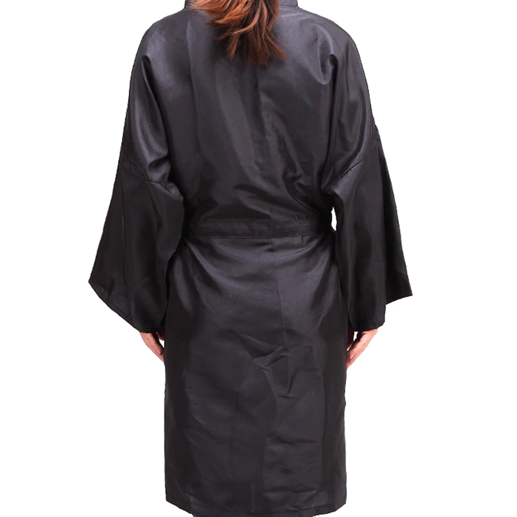 

Парикмахерская накидка с V-образным вырезом