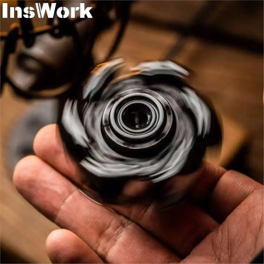 В наличии Оригинальные игрушки-антистресс gomore Pillbug |