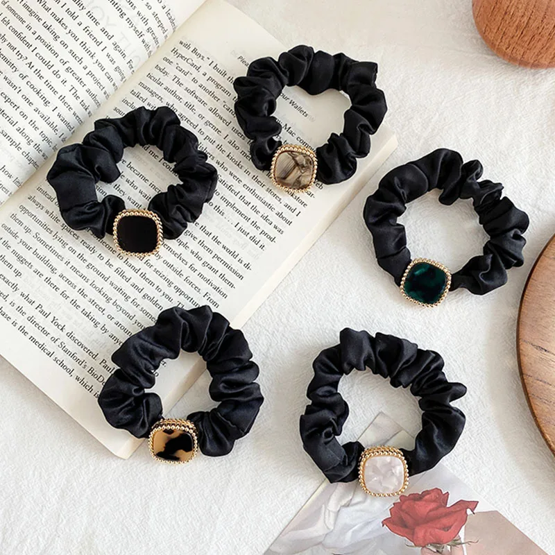 

Fashion Woman Elegant Hair Ties Beads Girls Scrunchies Rubber Bands Ponytail Holders Hair Accessories Elastic Hair Band