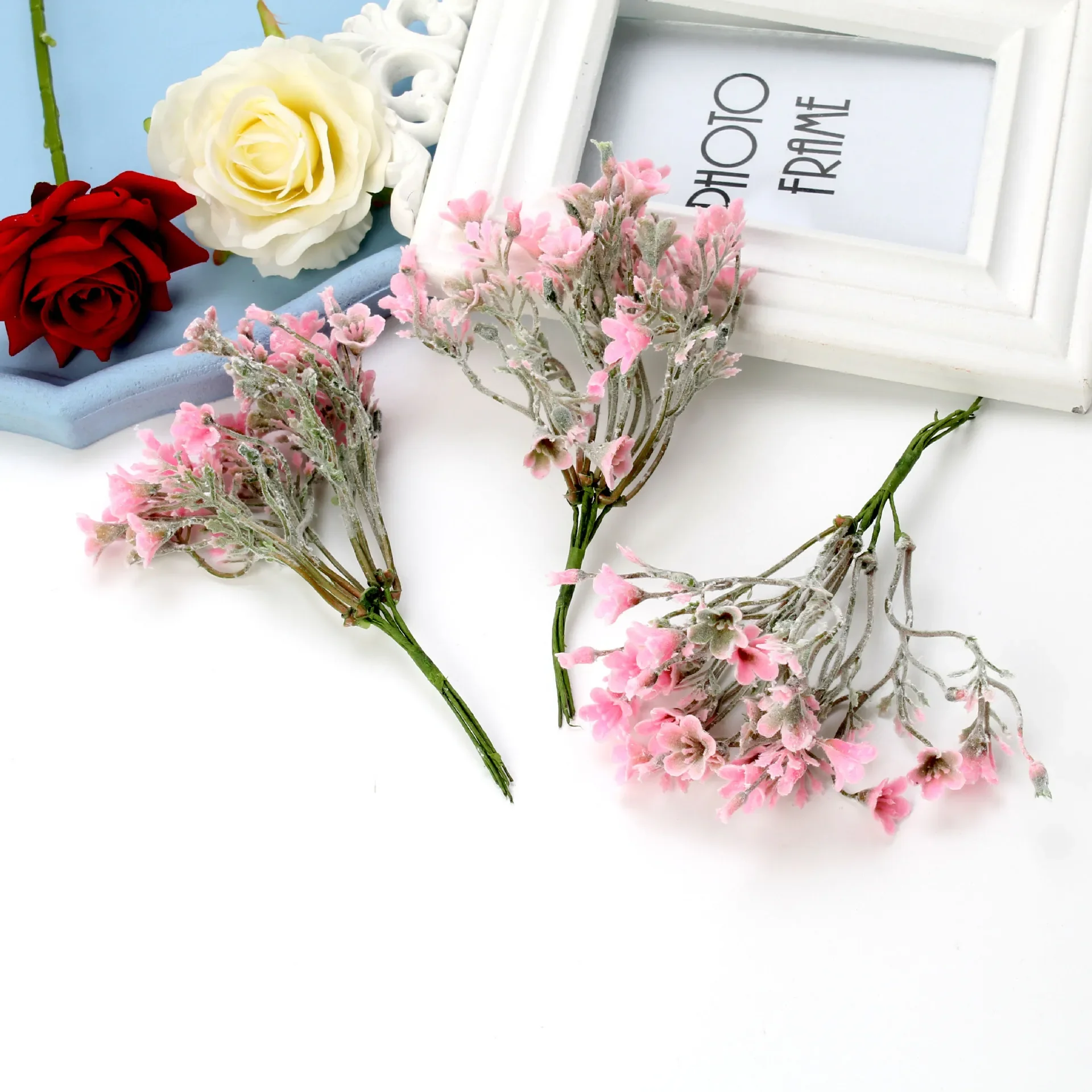 

Искусственные цветы для декора 6 шт.