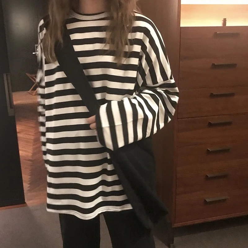 

Black White Stripes Long Sleeves Couples T-Shirts 2022 Outdoor Style Casual Breathable Top Men's Cotton Hip Hop Funny O Neck Tee