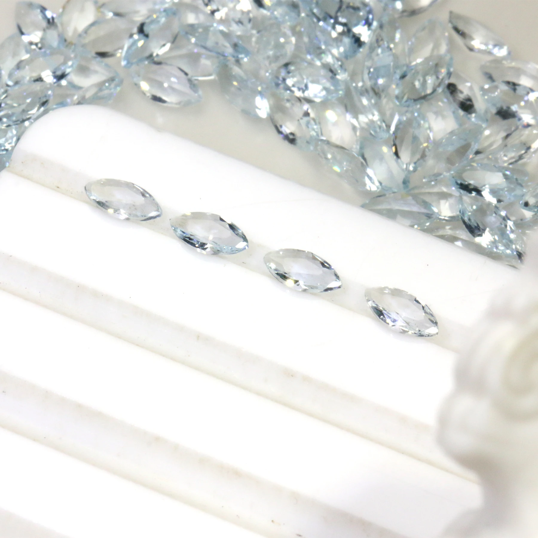 

Wholesale Natural Aquamarine 1.5x3mm Marquise Cut Loose Gemstone For Jewelry Making
