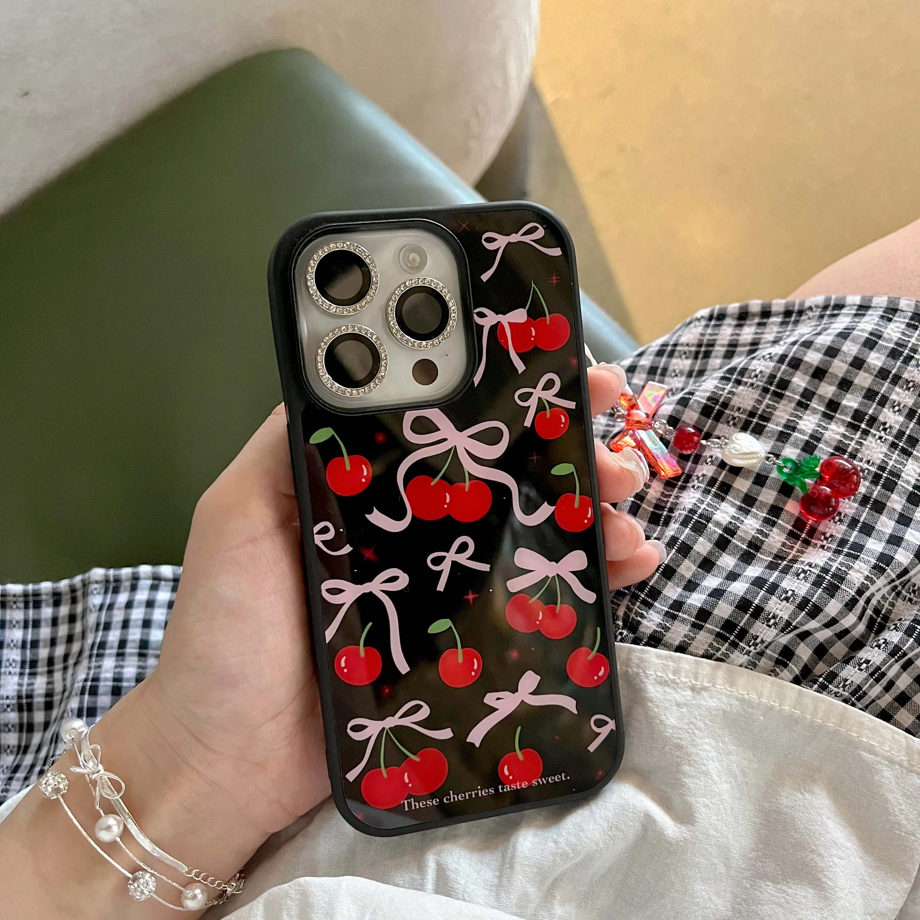 Милый чехол с подвеской в виде вишни ins мультяшным бантом для iphone 15 11 12 promax 14 13 pro max