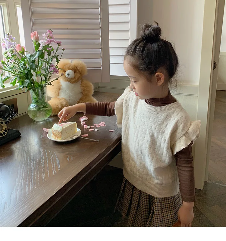 RiniKinda 2022 New Arrival Girls Fashion Suit Solid T-Shirt Skirts 3 Piece Suit Clothing Set Kids Clothes Vacation Outfits