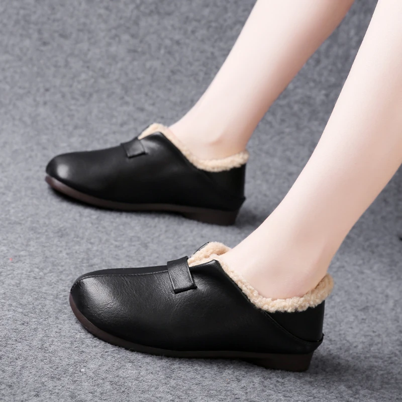 

Winter Shoes Women Female Footwear Soft Round Toe All-Match Casual Sneaker Slip-on Dress Moccasin New Driving Slip On PU Flat La