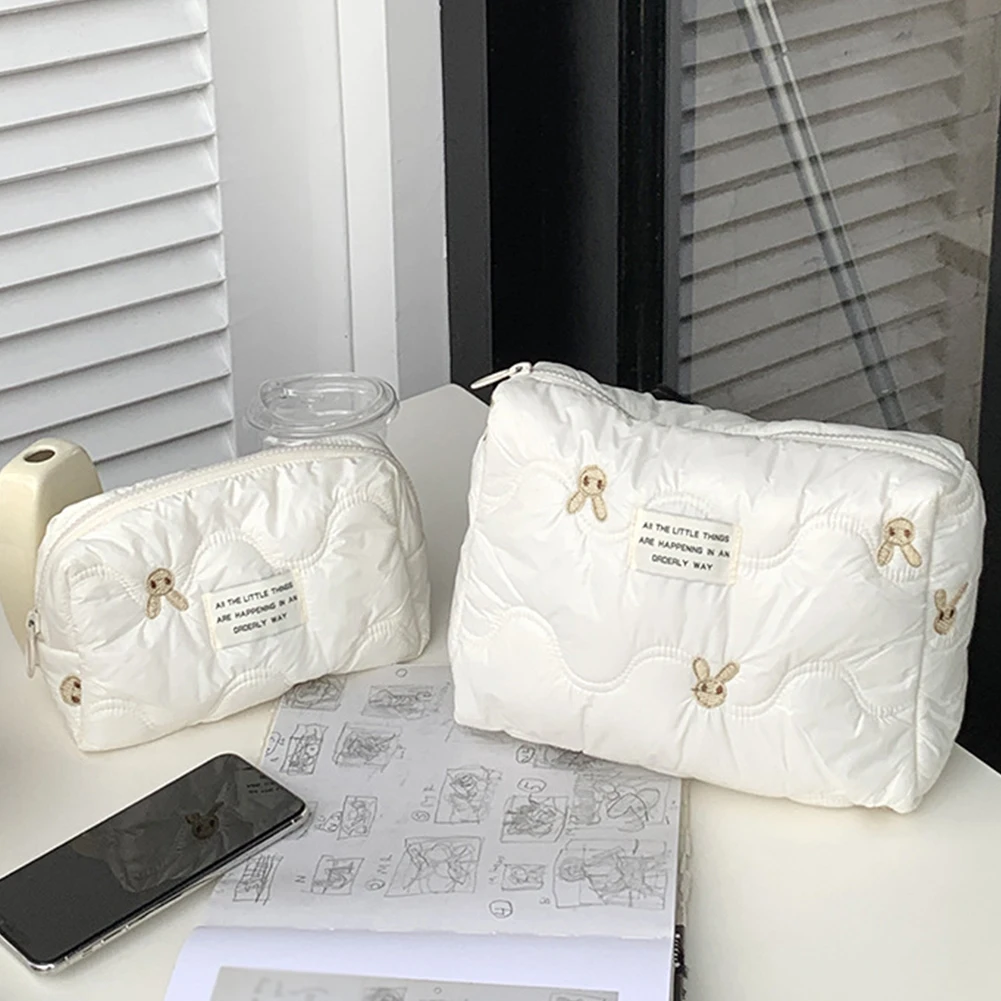 

Korean Quilted Cosmetic Makeup Bag Women Portable Toilet Bag Female Handbag Embroidered Rabbit Organizers Storage Pouch Cosmetic