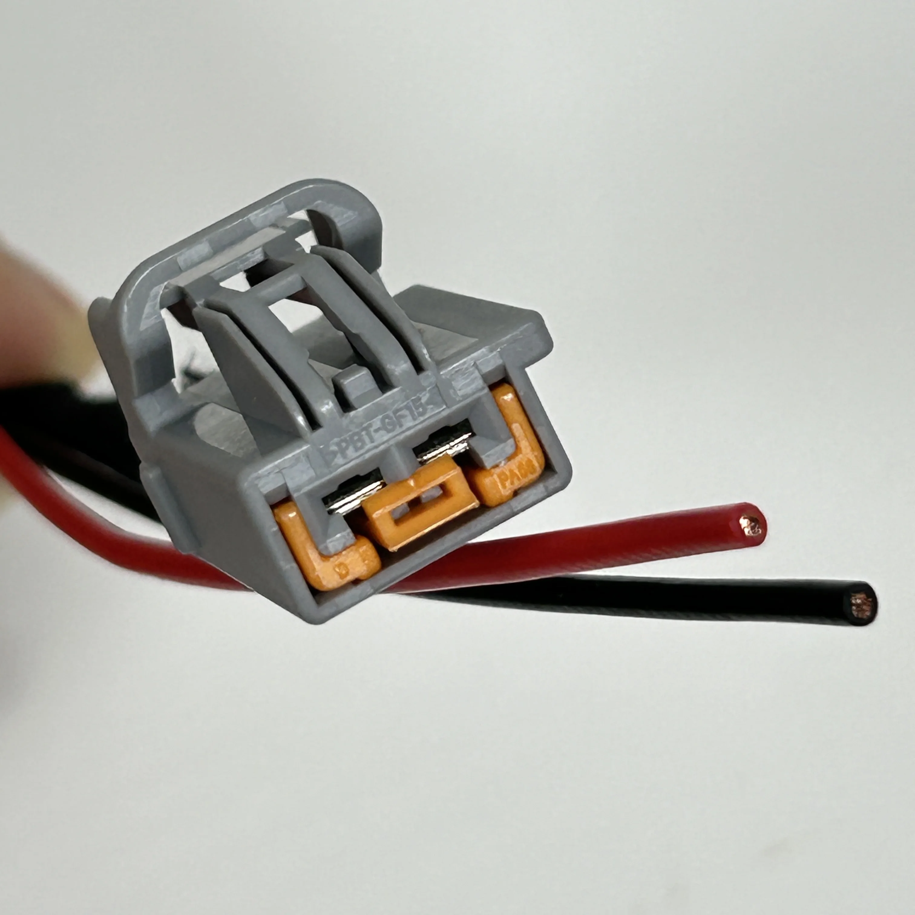 Задняя часть багажника Tes la модель и заглушка питания не поврежден вынос провода