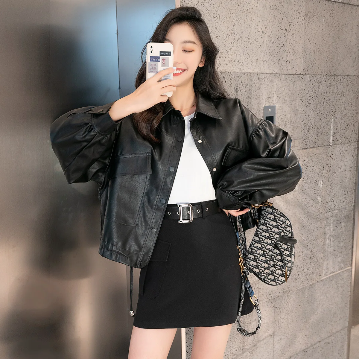 Short leather women's autumn  winter 2022 Korean fashion of long-sleeved single-breasted hooded brown loose leather women