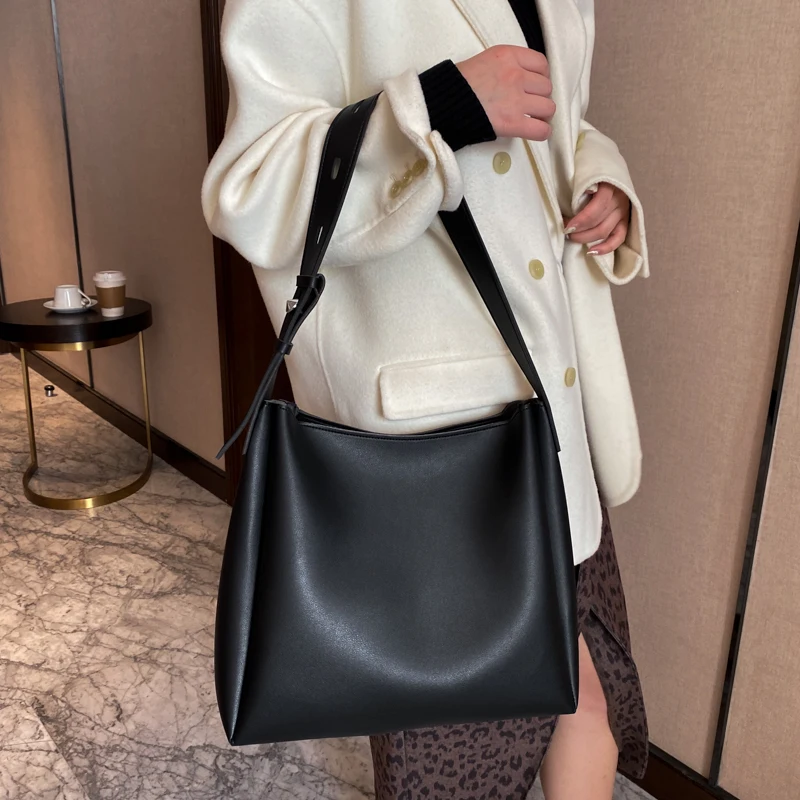 

Hot sale women handbag 2 piece/set large capacity shoulder bags high quality PU leather bags ladies wild bags sac a main femme