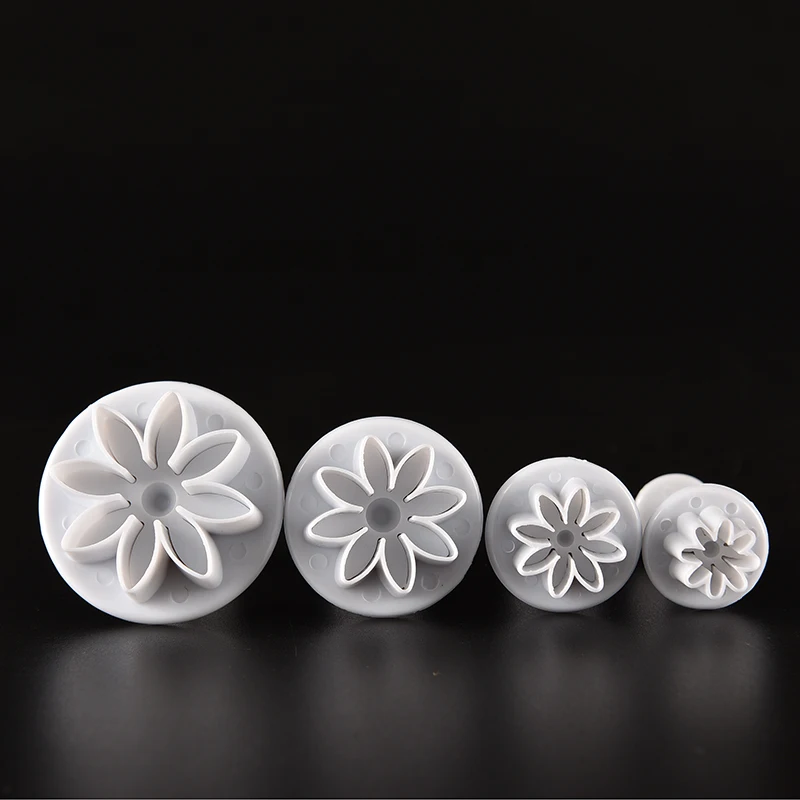 

Christmas 4pcs Daisy Flower Fondant Cake Decorating Sugar Craft Cutter Plunger Mold Mould